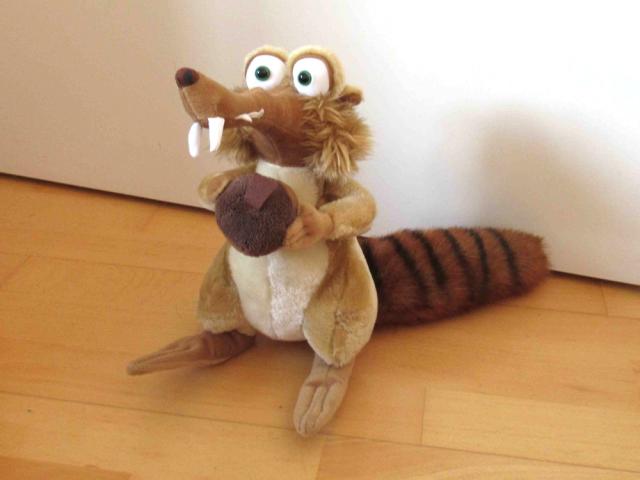 NEUWERTIGE Ice Age Plüsch Scrat Stofffigur höhe ca 28 cm - 1